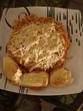 Pastas con pechuga bañadas en crema de leche y queso costeño