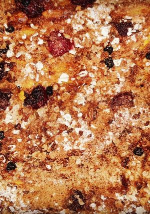 A picture of Peach crumble with oat flour.