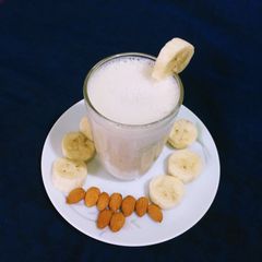 A picture of Almond Banana Smoothie.