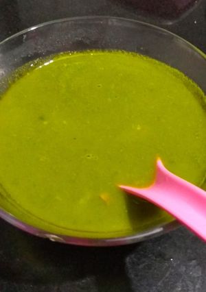 स्पिनॅच कॉर्न सूप (Spinach corn soup recipe in marathi) रेसिपी चे मुख्य फोटो