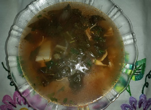 Una foto de Sopa de acelga y chayote