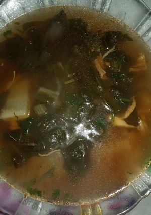 Una foto de Sopa de acelga y chayote