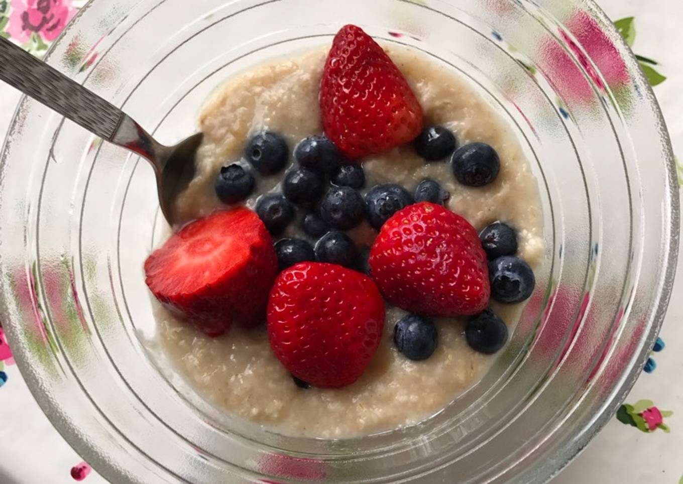 Banana and coconut oats
