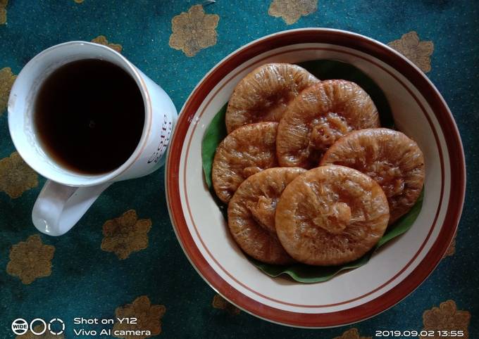 Cucur gula merah