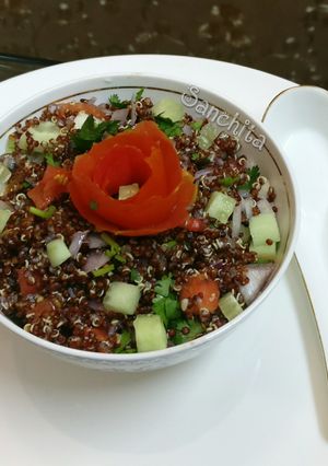 A picture of Quinoa Tabbouleh.
