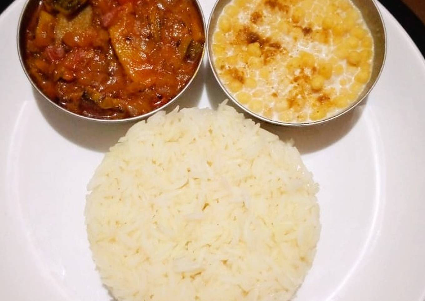 Bitter gourd gravy with rice