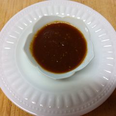 A picture of Lee's Simple BBQ Cola Sauce.