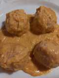 221. Albóndigas de pollo con crema de hortalizas
