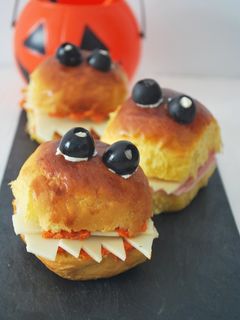 Una foto de Bocadillos monstruosos