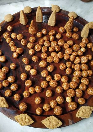 A picture of Til Gud Ladoo.