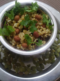 பூசணி விதை சாதம் (Poosani vithai satham recipe in tamil) செய்முறை முக்கிய புகைப்படம்