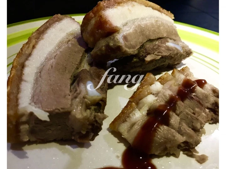Cara Mudah Menyiapkan Resep Crispy Pork Belly a.k.a. Sio Bak yang Sempurna Anti Ribet, Menggugah Selera