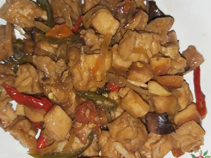 Cara Mudah Menyiapkan Resep Cumi-cumi asap saus tiram yang Lezat Sekali Anti Ribet, Mantap