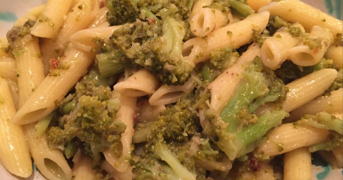 Penne con brócoli y anchoas Receta de CocinaDeRumy🍴 Cookpad
