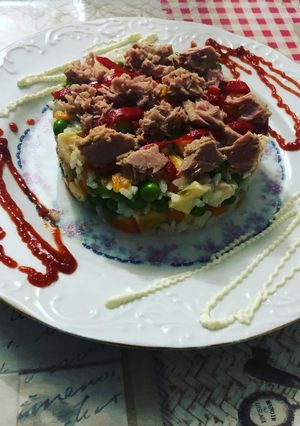Una foto de Arroz cinco delicias más la comensal seis