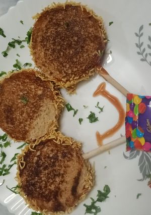 ললিপপ ব্রেড চিজ স্যান্ডউইচ (lollipop bread cheese sandwich recipe in bengali) রেসিপির প্রধান ছবি