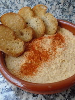 Una foto de Hummus