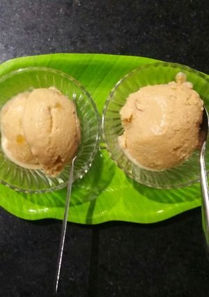 A picture of Sugar-free Chickoo ice cream.