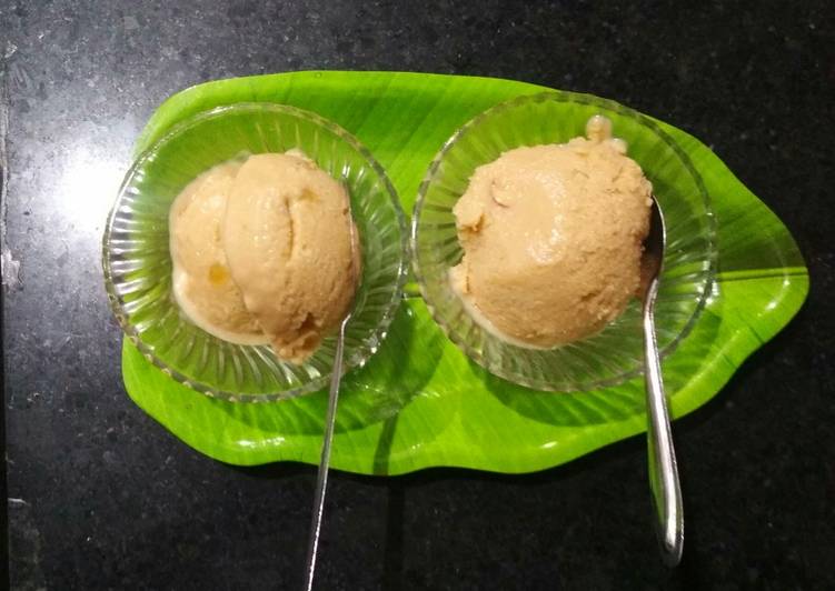 Simple Way to Make Appetizing Sugar-free Chickoo ice cream