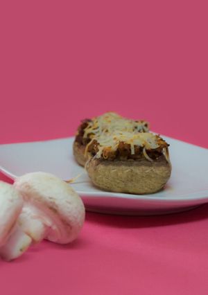 Una foto de Champiñones rellenos especiales