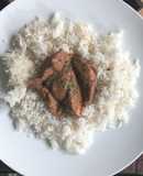 Pollo en salsa de 7 nueces (mole casero)