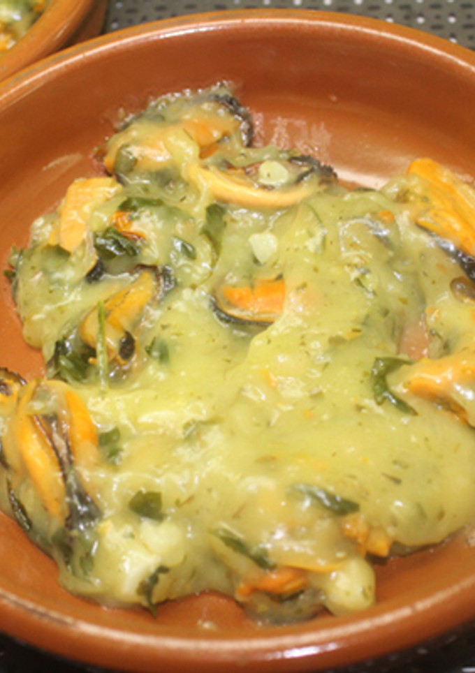 Una foto de Mejillones en salsa verde