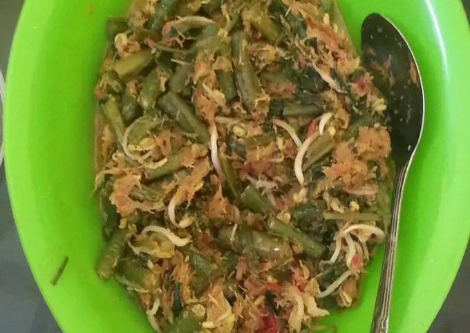 Cara Gampang Menyiapkan Urab kangkung yang Enak