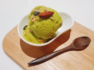 ไอติม sorbet อะโวคาโดนมอัลมอนด์ ของหวานเจ โลว์คาร์บ