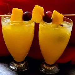 A picture of Mango juice.