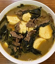 canh rong biển thịt bò