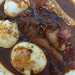 A picture of KINAMATISANG MANOK (Tomato Chicken Stew).