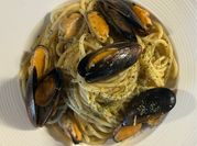 Una foto di pasta cozze