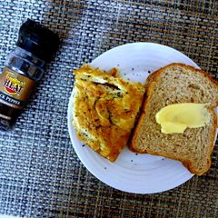 A picture of Simple fried egg.