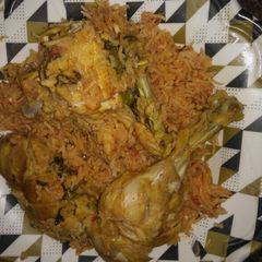 A picture of Chicken kabsa.