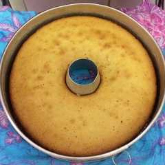 รูปของ Banana Cake (Bolu Pisang)