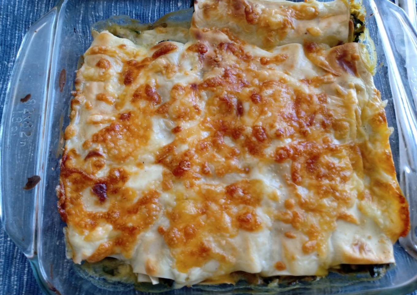 Canelones de espinaca y boloñesa