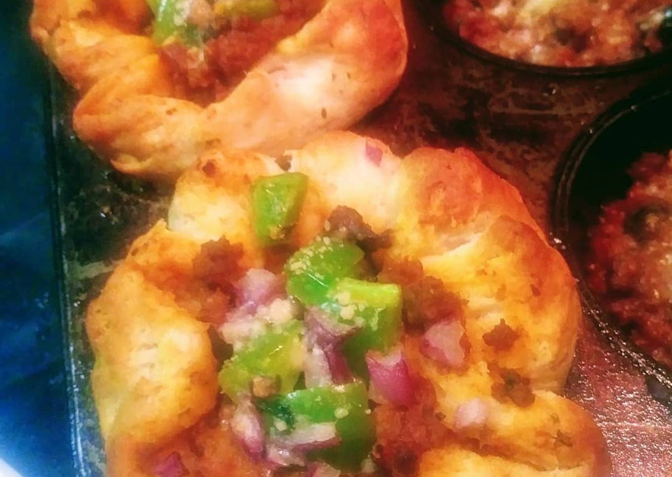 Mini Pizza Pot Pies