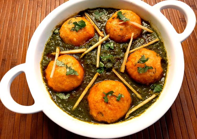 Simple Way to Make Speedy Malai Koftas in Palak Gravy