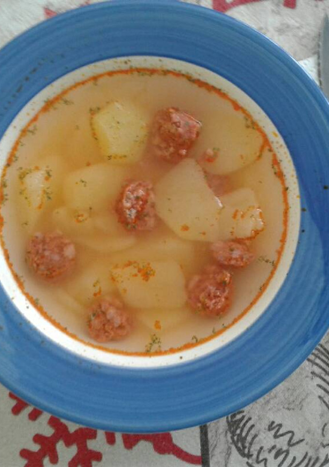 Una foto de Patatas a la Riojana