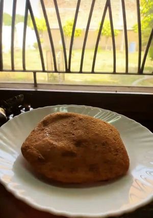 A picture of Kachori.