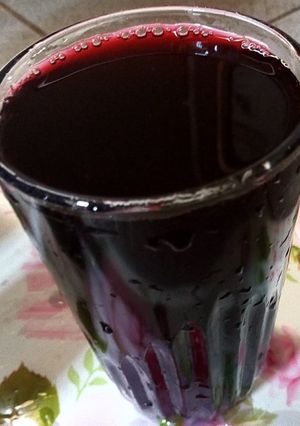 A picture of Zobo (Hibiscus drink).