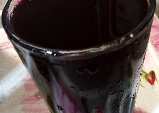 Recipe of Gordon Ramsay Zobo (Hibiscus drink)