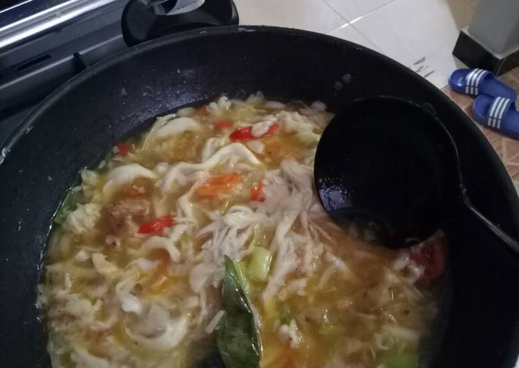 Langkah Mudah untuk Menyiapkan Jamur tiram oseng kuah simple masaknya, Menggugah Selera