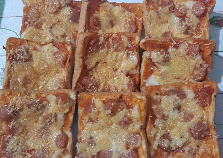 Bahan-bahan Pizza Roti Tawar yang lezat dan Mudah Dibuat