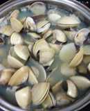 NGHÊU HẤP TINH DẦU SẢ