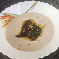 A picture of Peanut chutney.