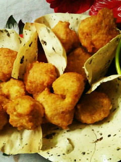 A picture of Moong dal vada with moong dal wrap.