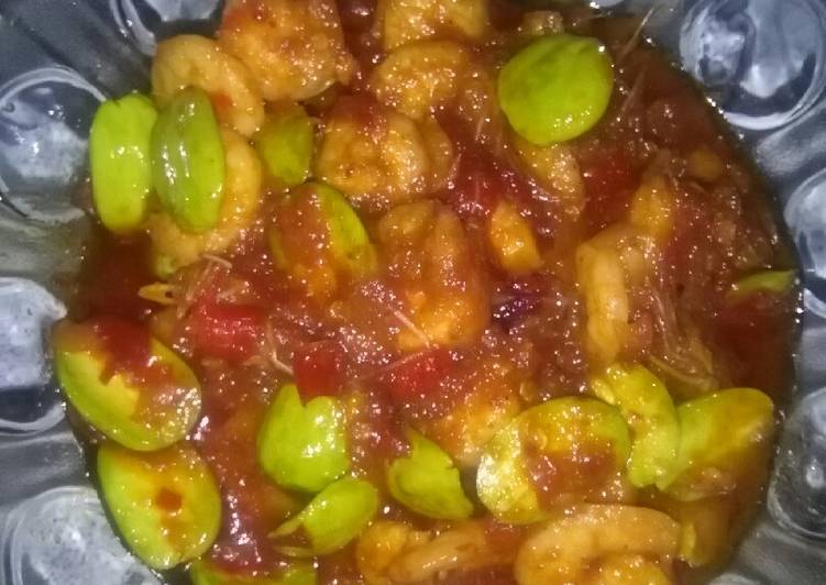 Sambal udang campur pete