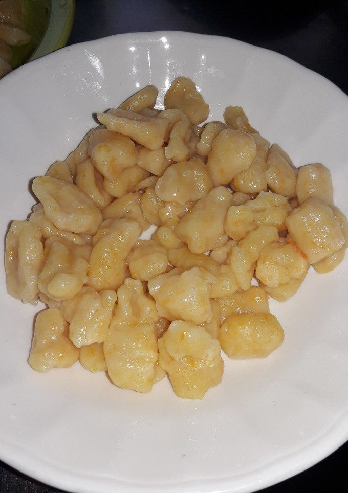 Una foto de • Ñoquis caseros de zapallito anco •