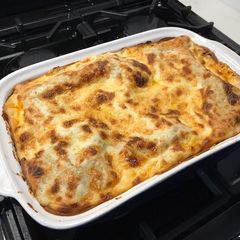 A picture of Lasagna.